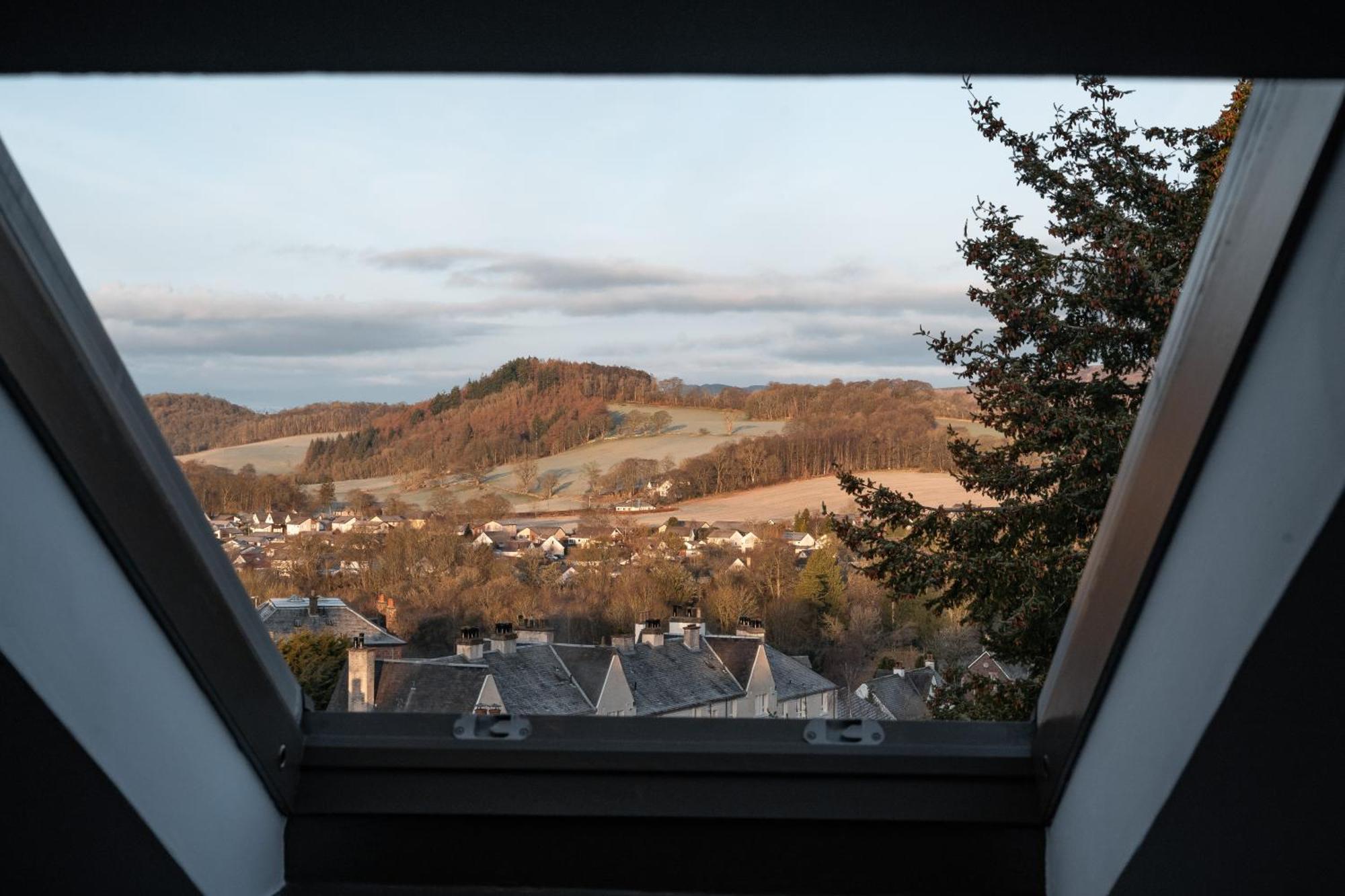 The Church Tower Crieff Exteriér fotografie
