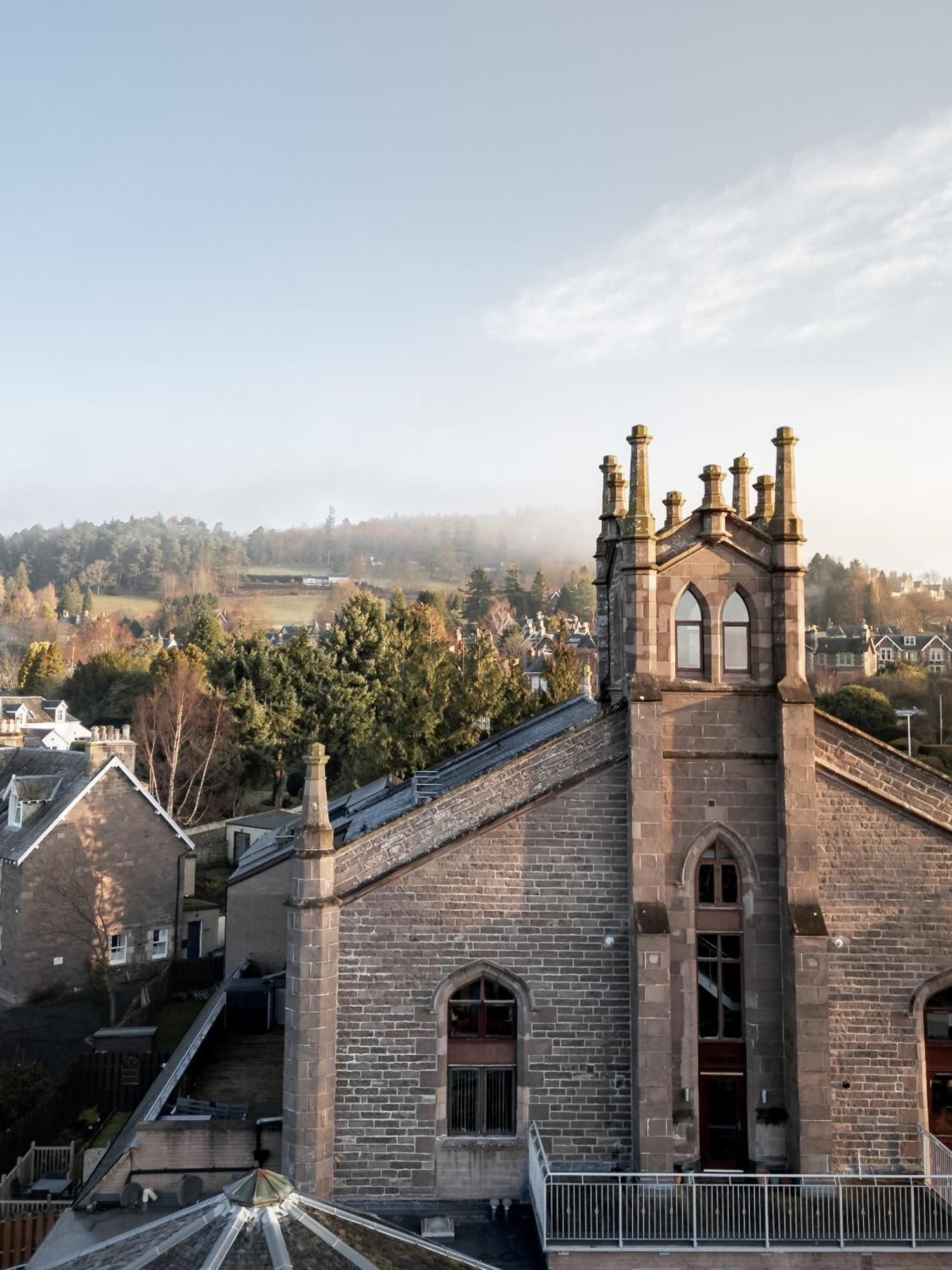 The Church Tower Crieff Exteriér fotografie